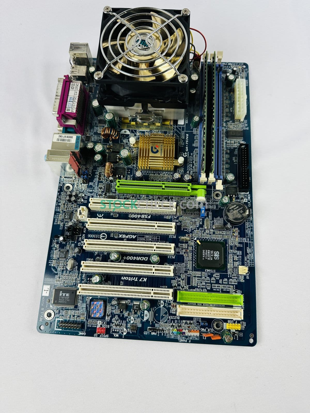 GA-7S748 2