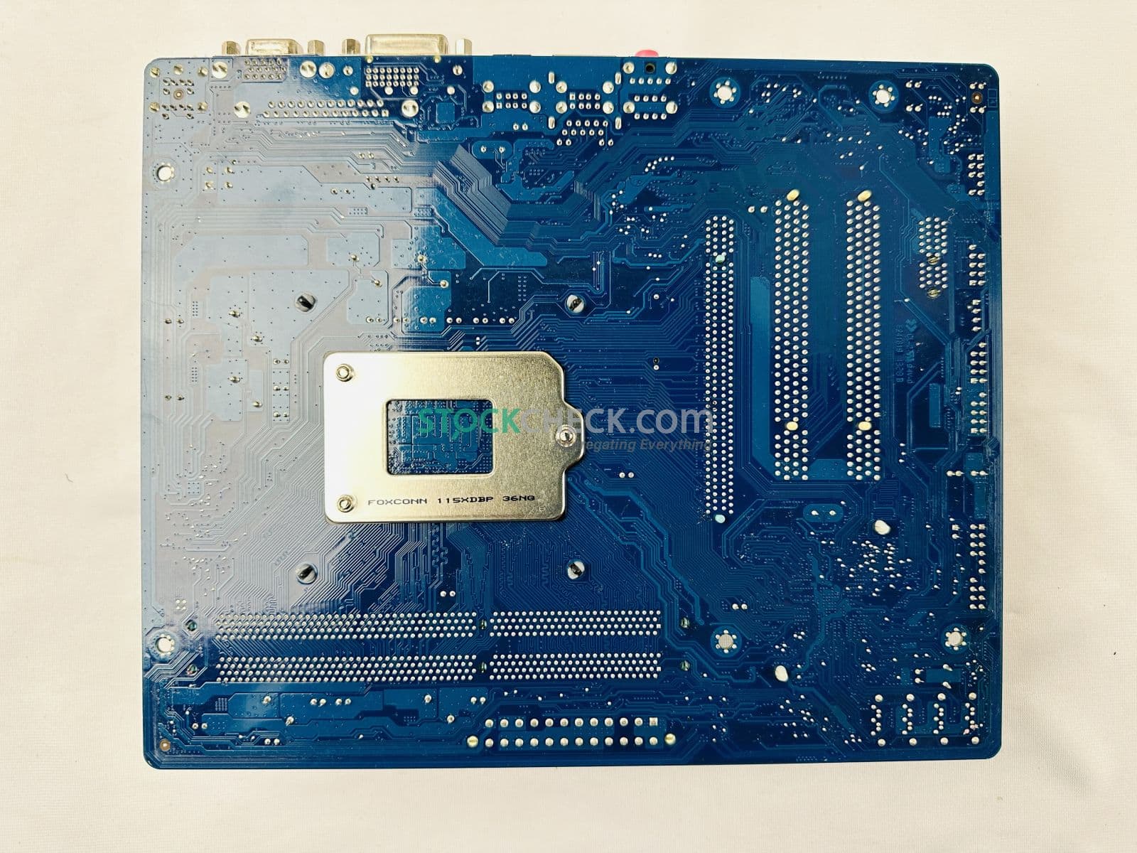 GA-H61M-S2PV 6